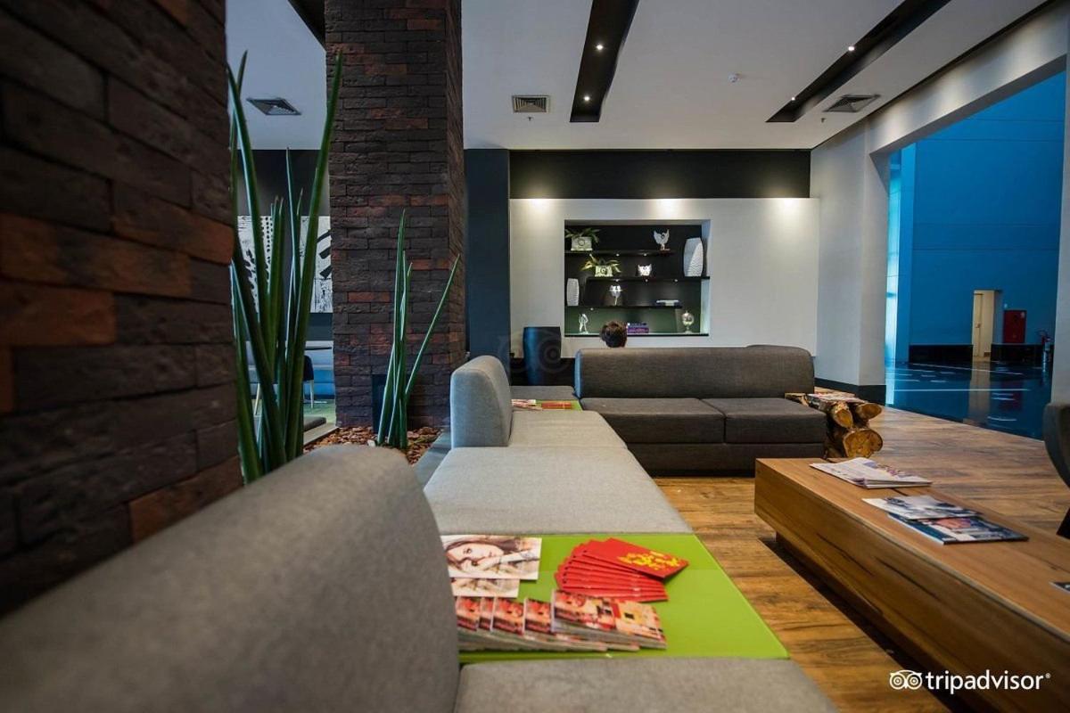 Hotel Internacional Ibirapuera 2534 Proximo Metro 圣保罗 外观 照片